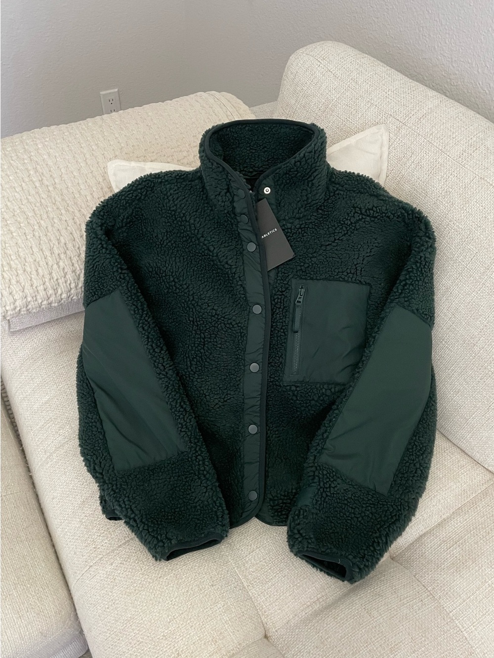NWT Fabletics Tahoe Teddy Sherpa Fleece Zip Up Jacket Everpine Dark Green $150